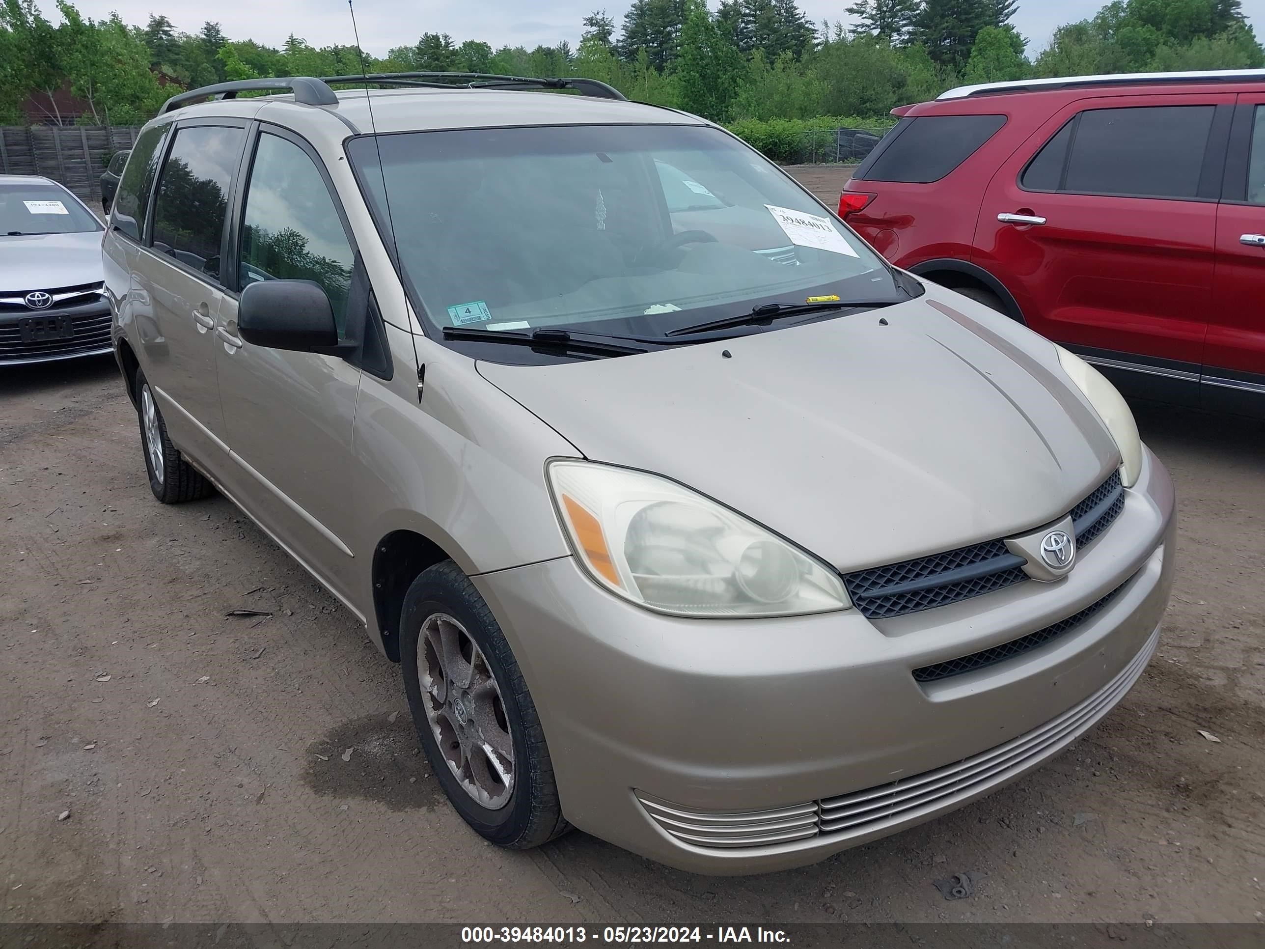 toyota sienna 2005 5tdba23c35s031318