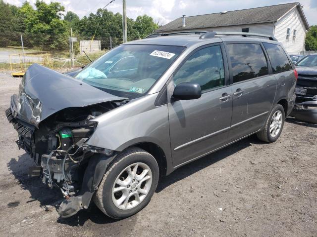 toyota sienna le 2004 5tdba23c74s027139