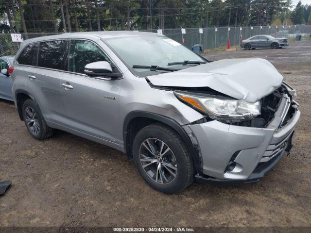 toyota highlander hybrid 2017 5tdbgrfh8hs026084