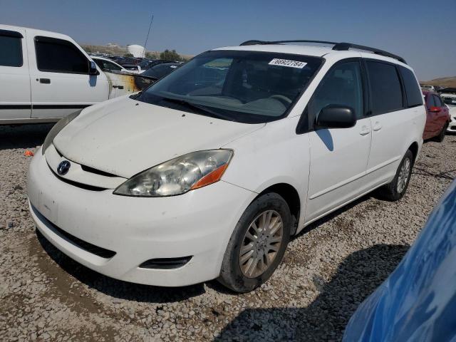 toyota sienna le 2009 5tdbk23c59s026060