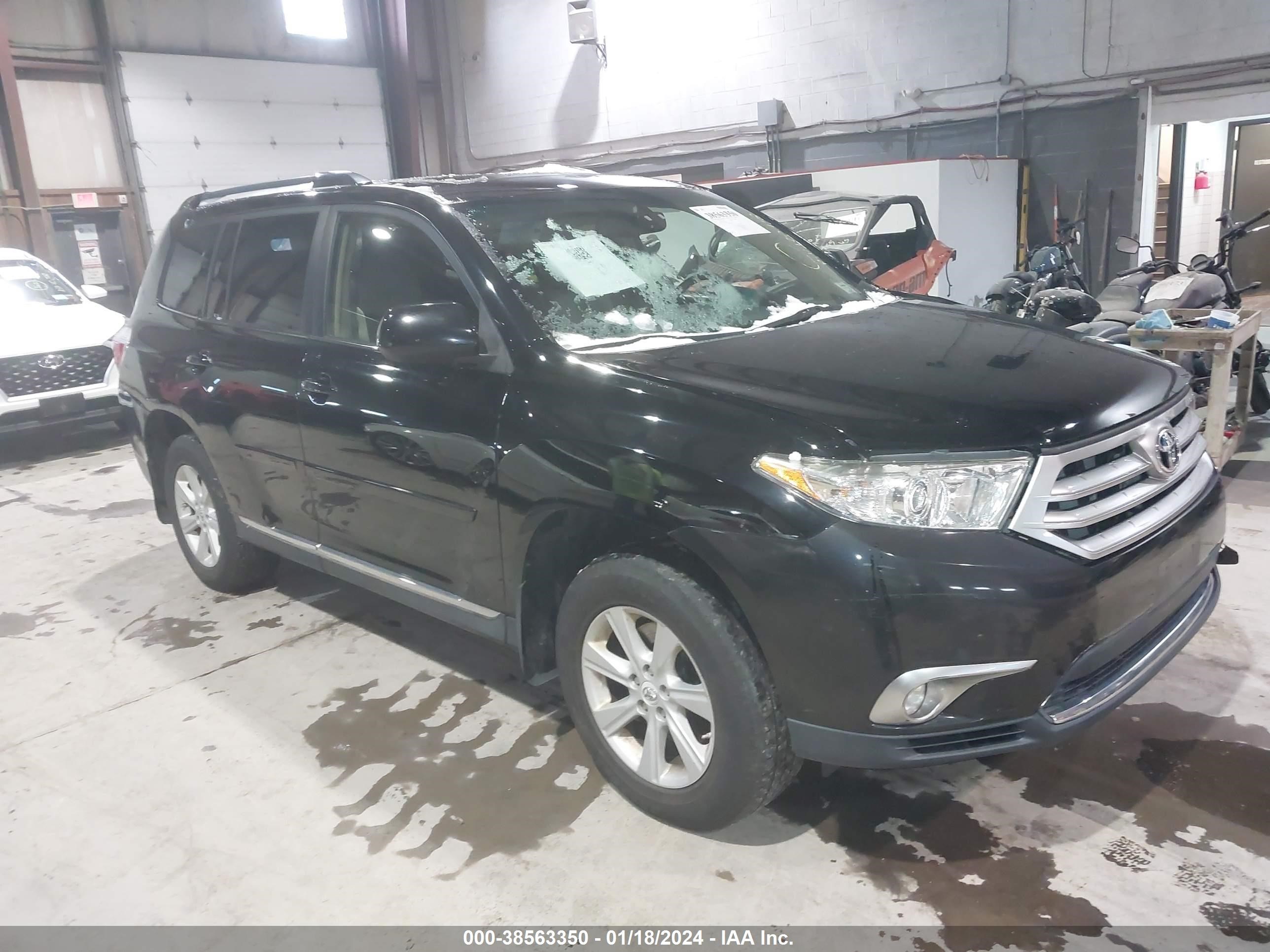 toyota highlander 2012 5tdbk3eh2cs167156