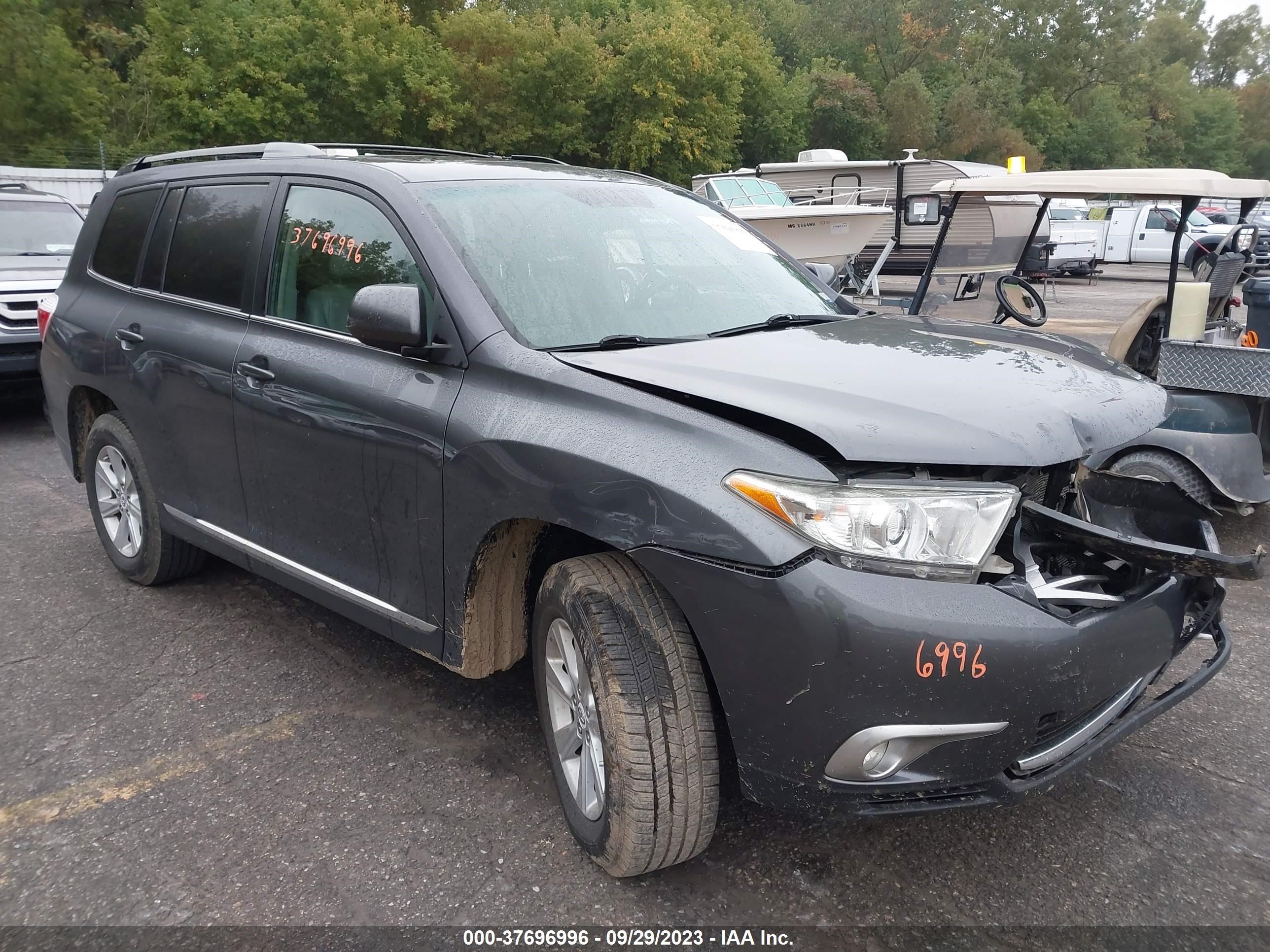 toyota highlander 2011 5tdbk3eh6bs087163