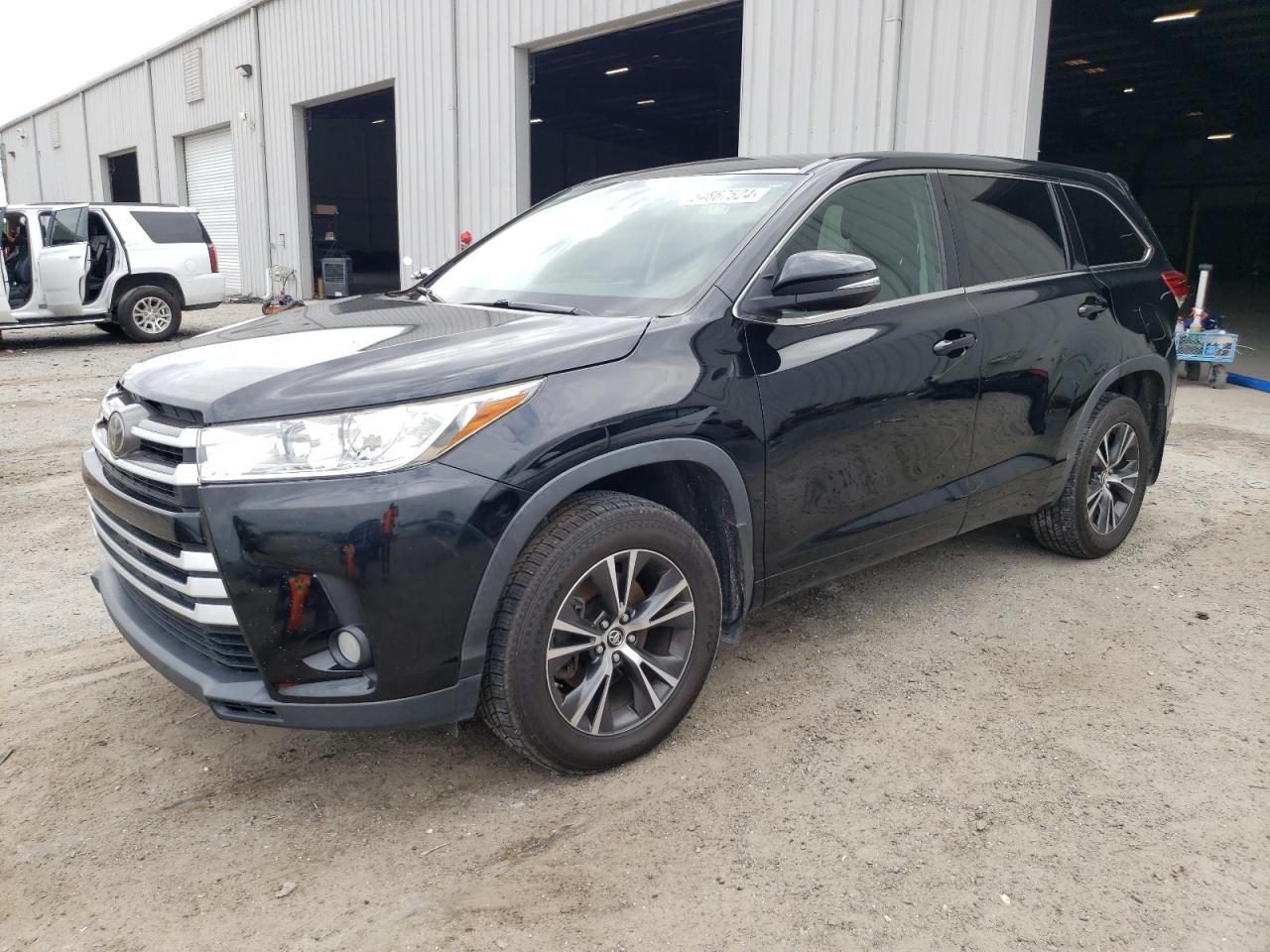 toyota highlander 2018 5tdbzrfh3js492280