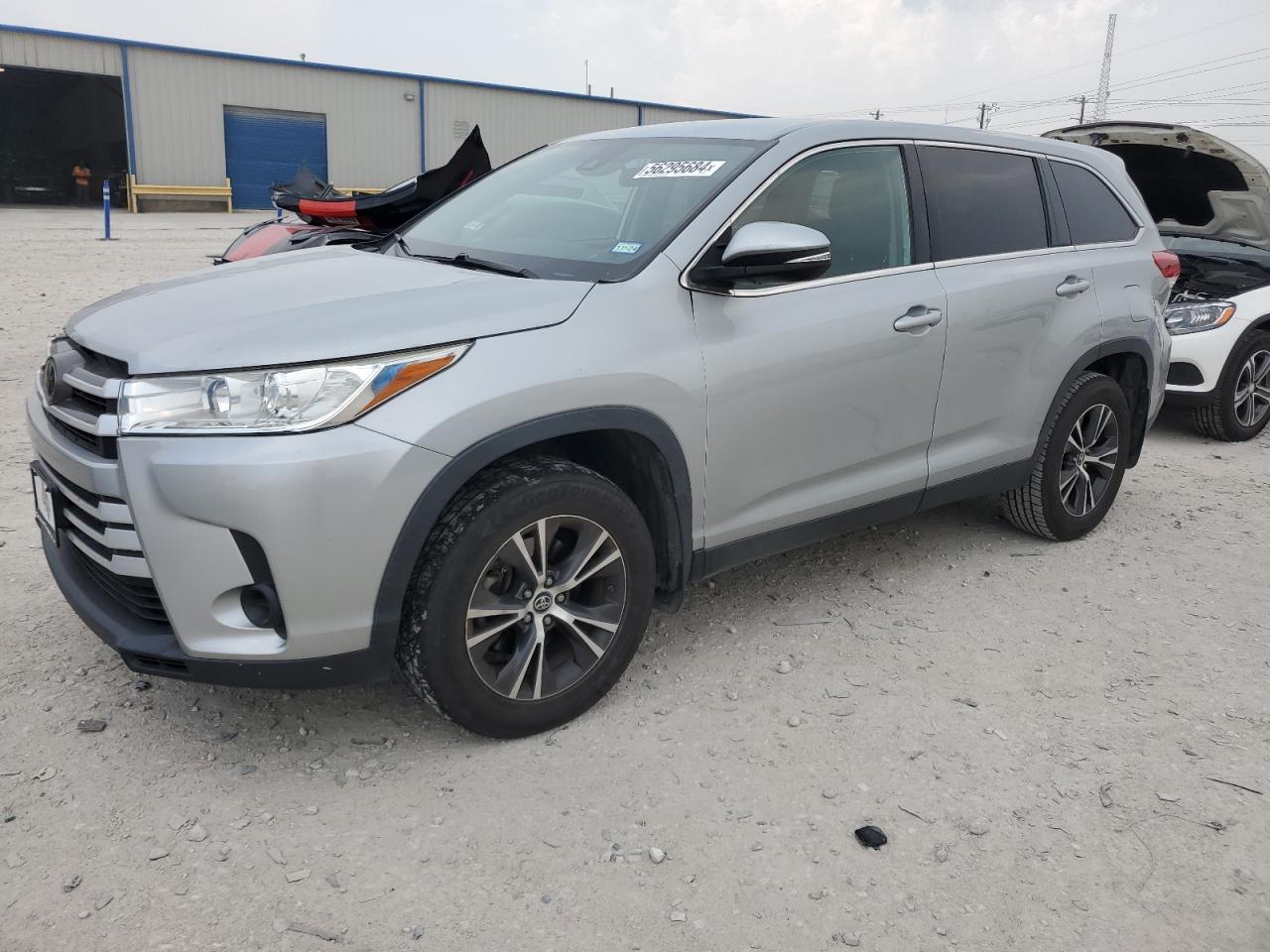 toyota highlander 2019 5tdbzrfh9ks922816