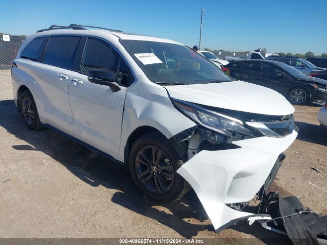 toyota sienna 2024 5tdcskfc8rs124497