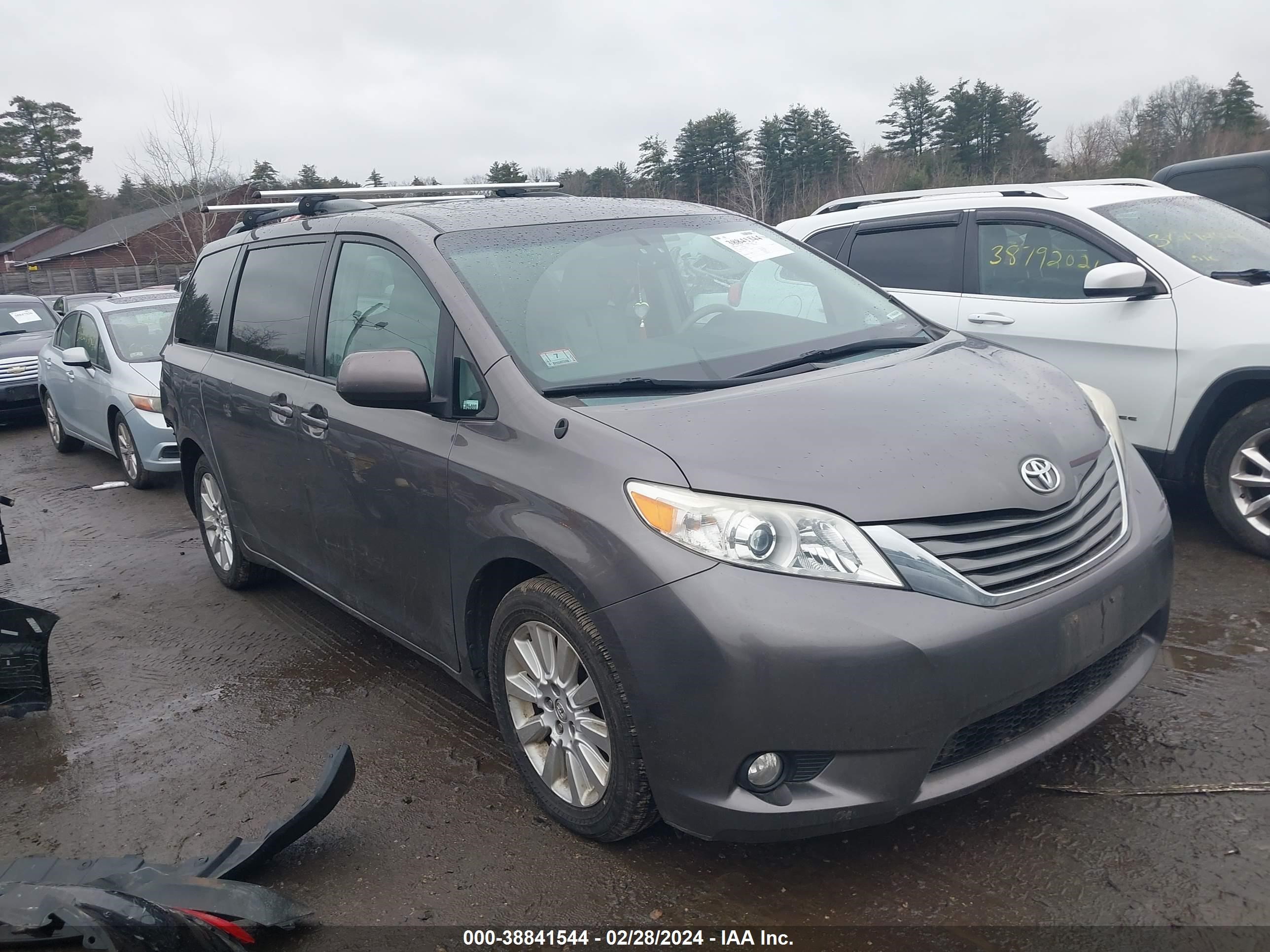 toyota sienna 2014 5tddk3dc0es072029