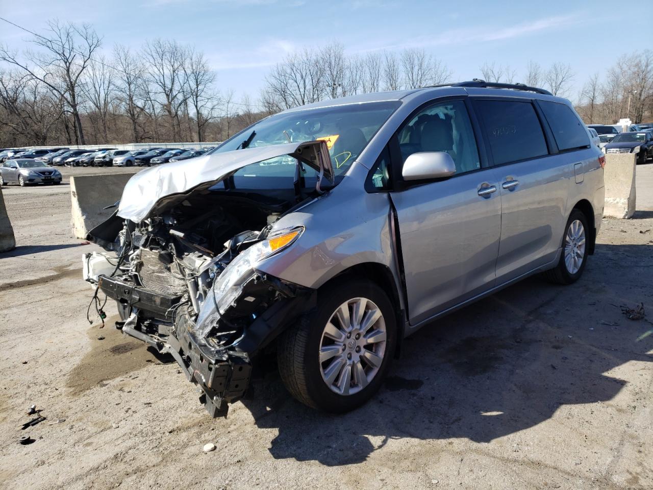 toyota sienna 2015 5tddk3dc3fs102092