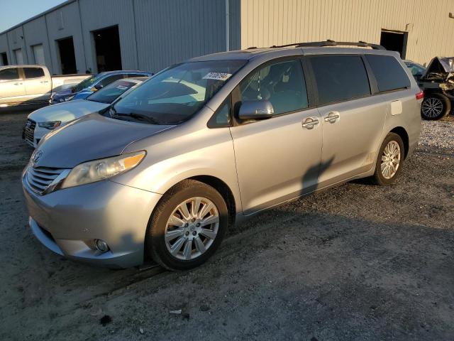 toyota sienna xle 2013 5tddk3dcxds054488