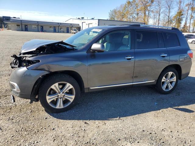 toyota highlander 2013 5tddk3eh8ds275811