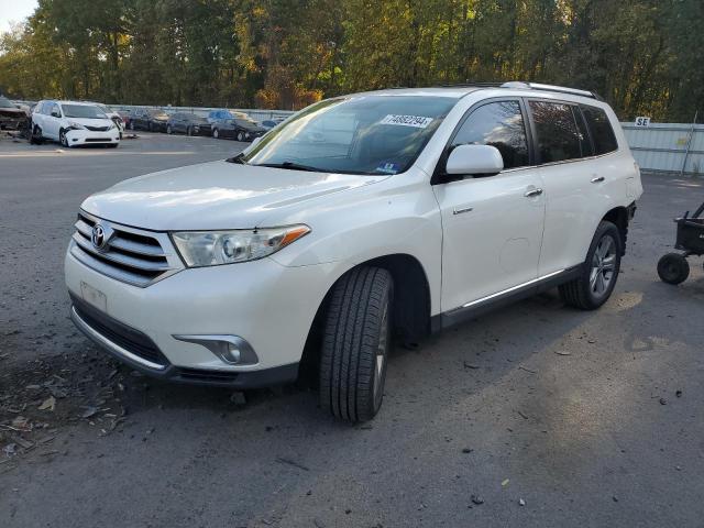 toyota highlander 2013 5tddk3eh9ds208862