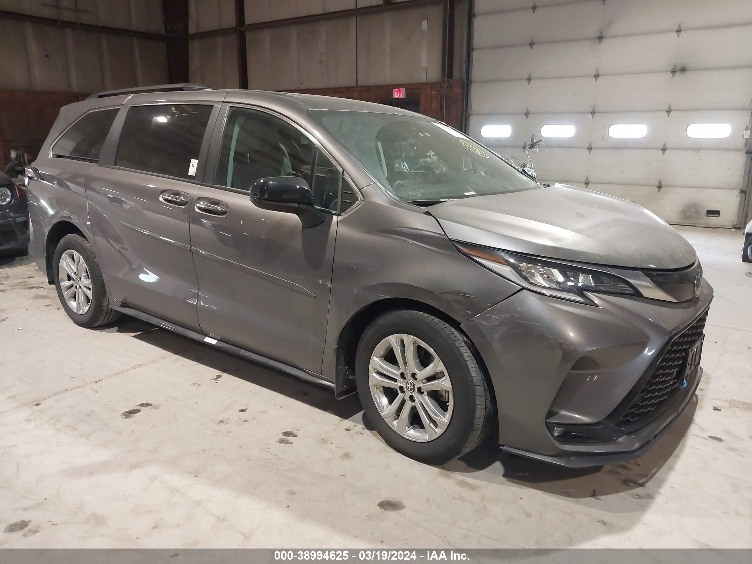 toyota sienna 2022 5tddskfc6ns073502