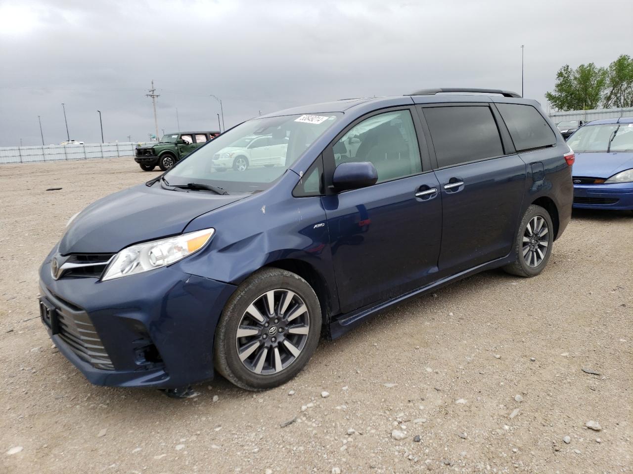 toyota sienna 2018 5tddz3dc9js194720