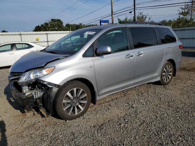 toyota sienna xle 2018 5tddz3dcxjs201495