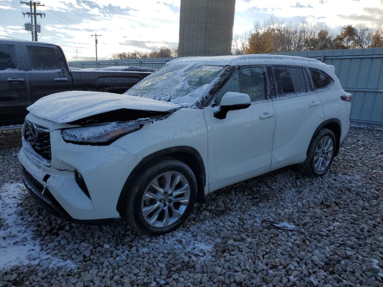 toyota highlander 2021 5tddzrbh9ms525673