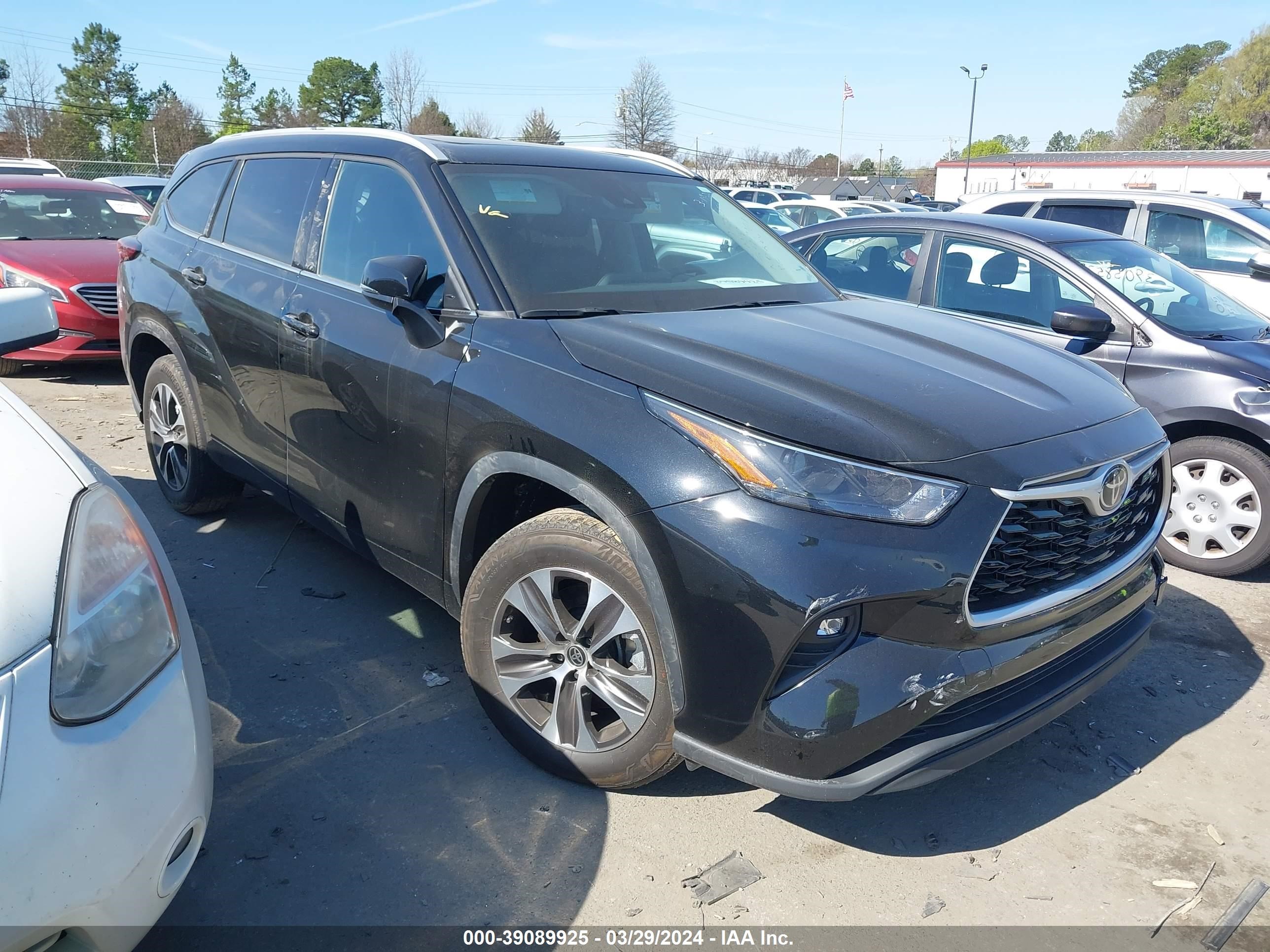 toyota highlander 2022 5tdgzrah3ns549161