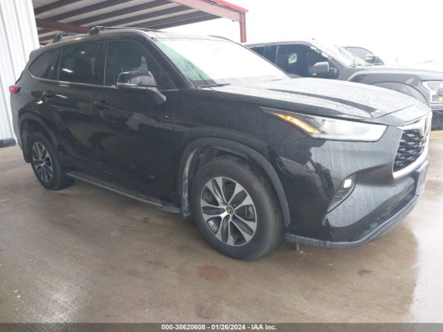 toyota highlander 2022 5tdgzrah4ns112494