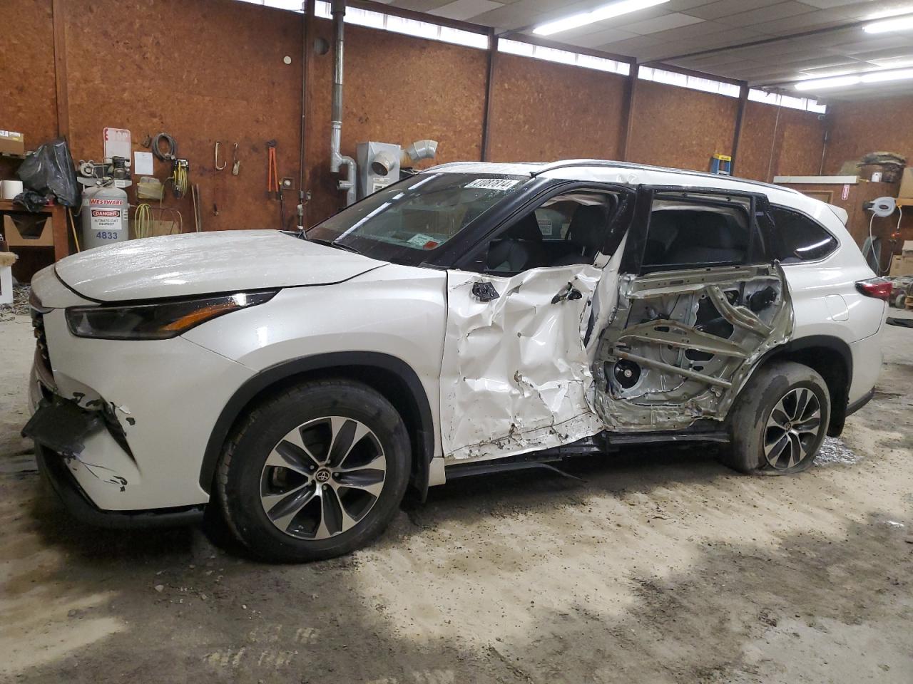 toyota highlander 2021 5tdgzrbh0ms099045