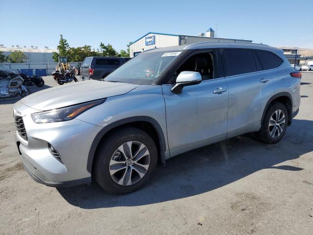 toyota highlander 2022 5tdgzrbh2ns242174