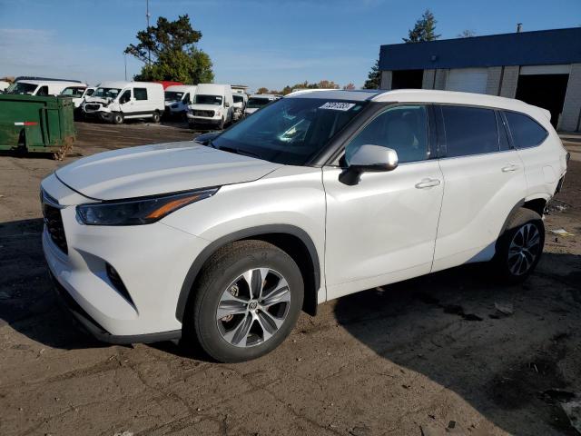 toyota highlander 2022 5tdgzrbh5ns213848