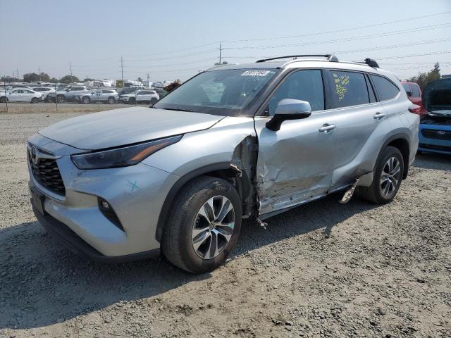 toyota highlander 2022 5tdgzrbh9ns595107