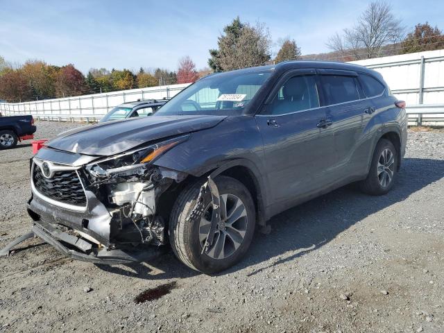 toyota highlander 2021 5tdhzrbh8ms085267