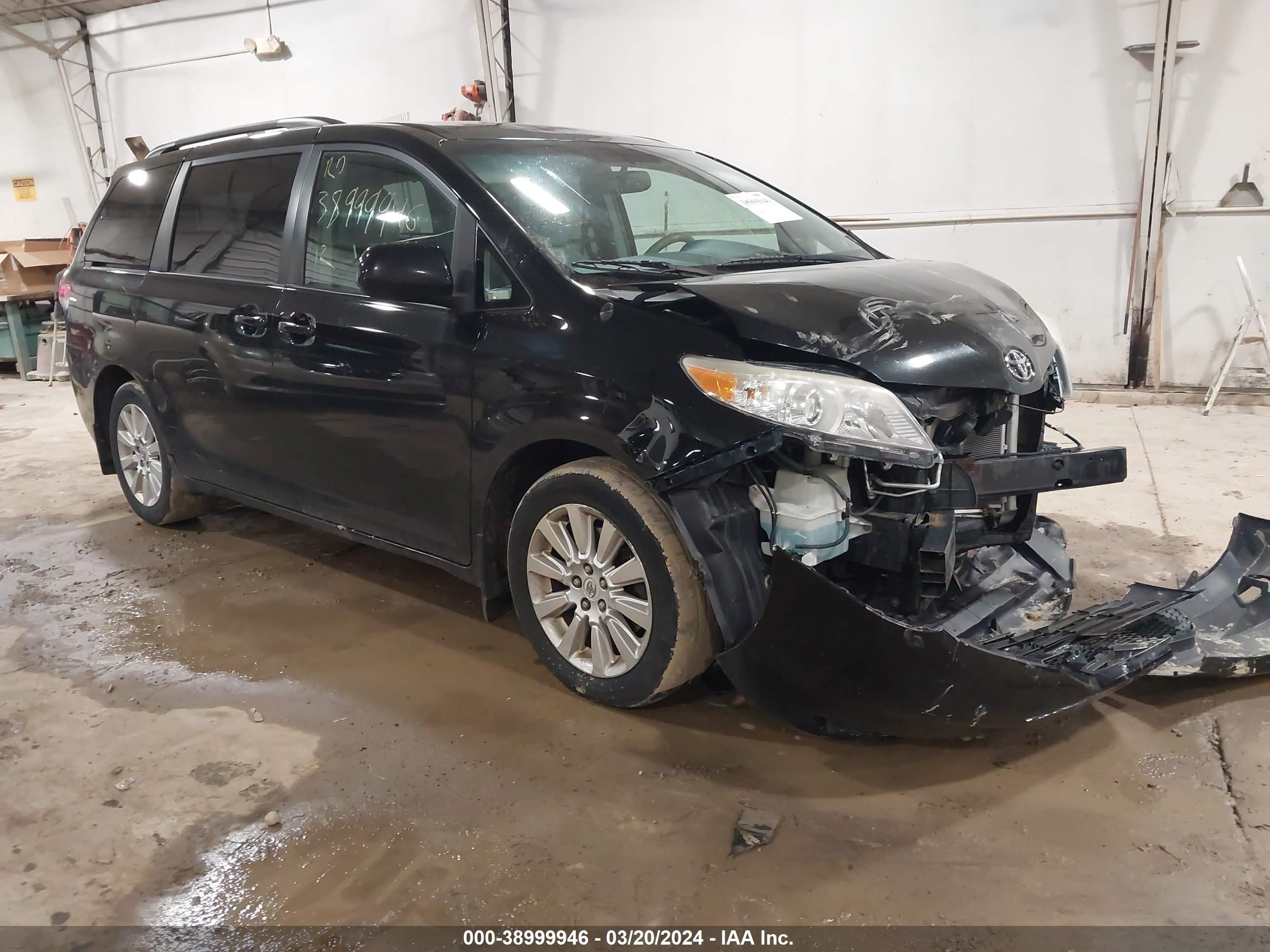 toyota sienna 2012 5tdjk3dc2cs035824