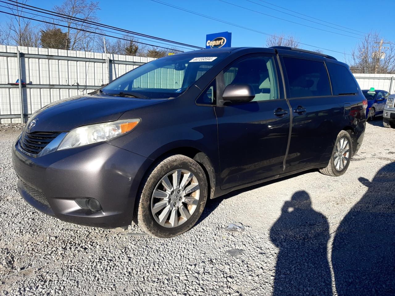 toyota sienna 2013 5tdjk3dc2ds065388