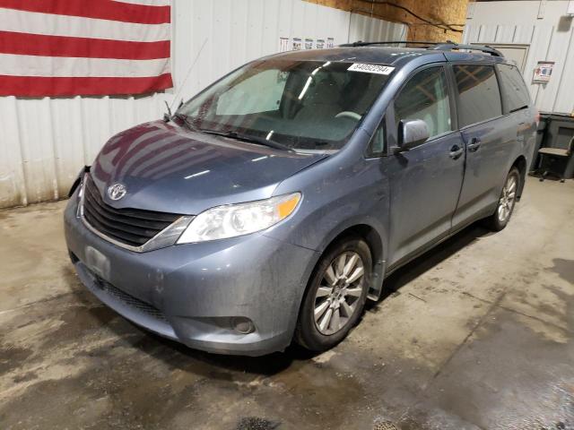 toyota sienna le 2013 5tdjk3dc6ds062039