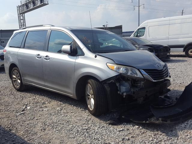 toyota sienna le 2011 5tdjk3dc8bs008433