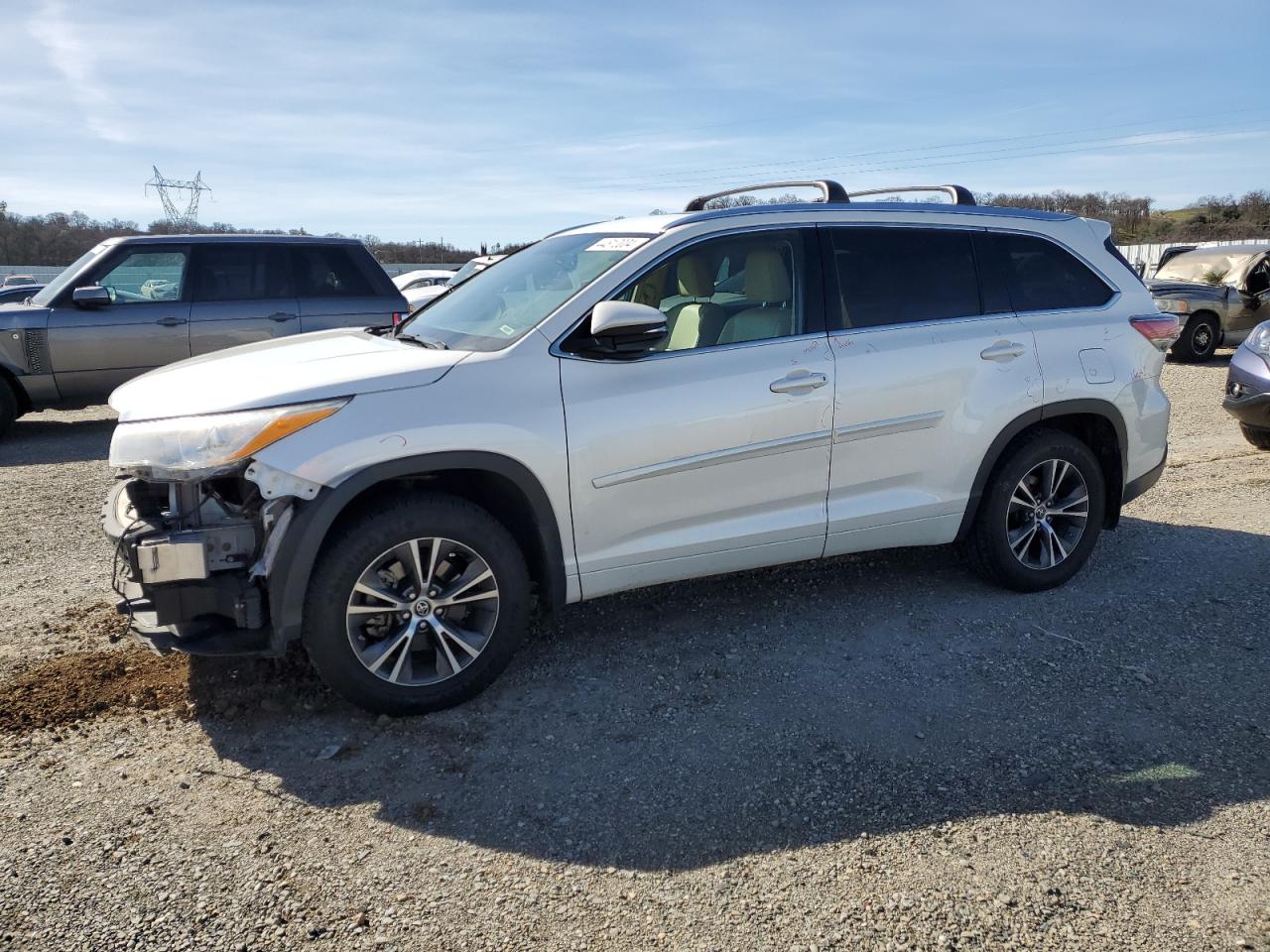 toyota highlander 2016 5tdjkrfhxgs323639