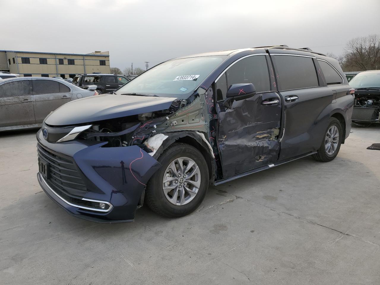 toyota sienna 2022 5tdjrkecxns087855