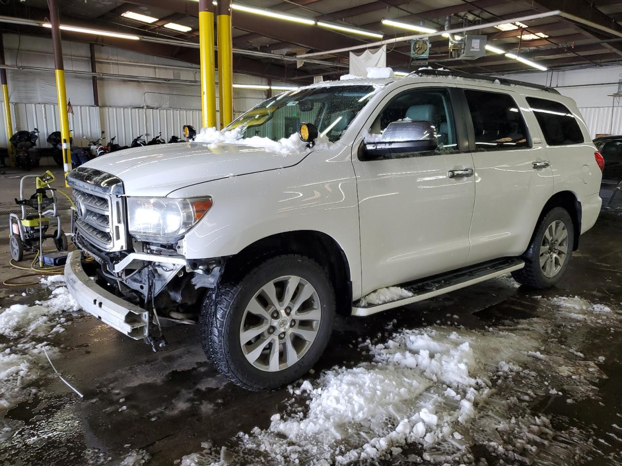 toyota sequoia 2013 5tdjy5g13ds088327