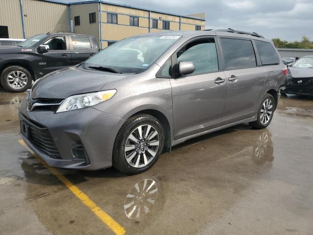 toyota sienna le 2019 5tdjz3dc5ks218483