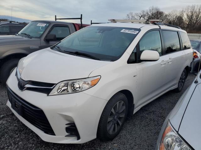 toyota sienna le 2019 5tdjz3dc9ks225078