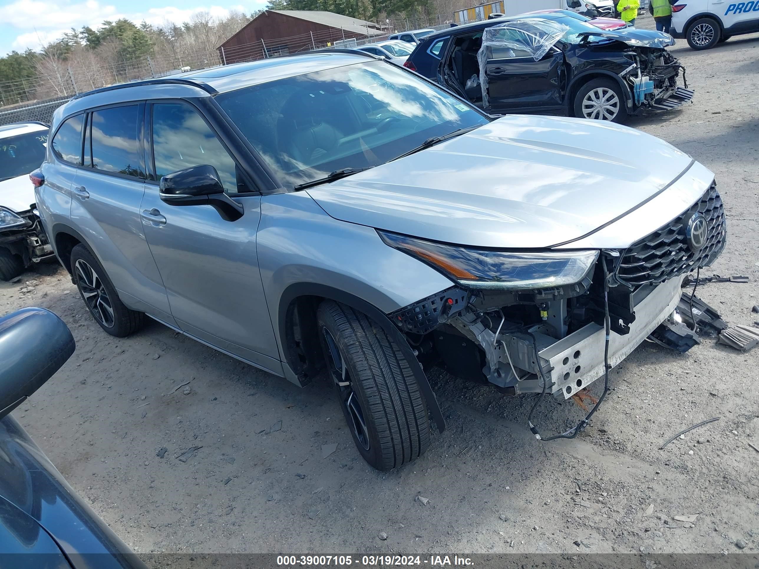 toyota highlander 2021 5tdjzrbh2ms079398