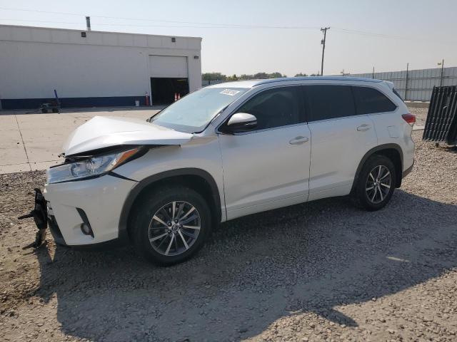 toyota highland 2018 5tdjzrfh0js815471