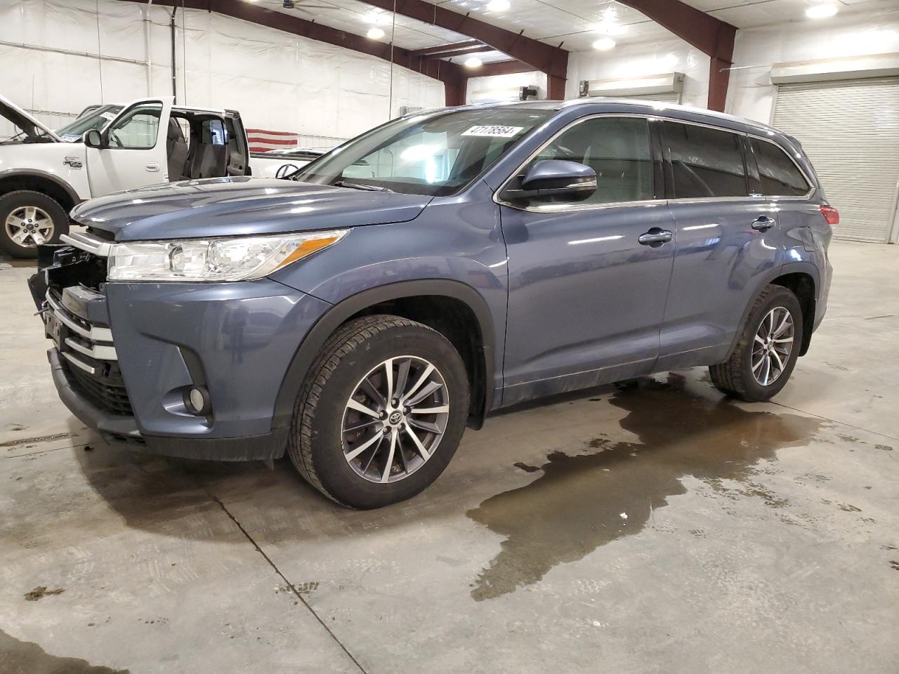 toyota highlander 2018 5tdjzrfh0js824428