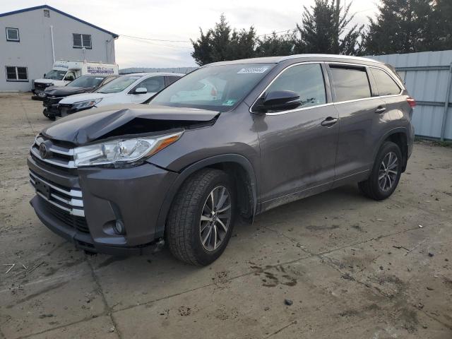 toyota highlander 2017 5tdjzrfh1hs386237