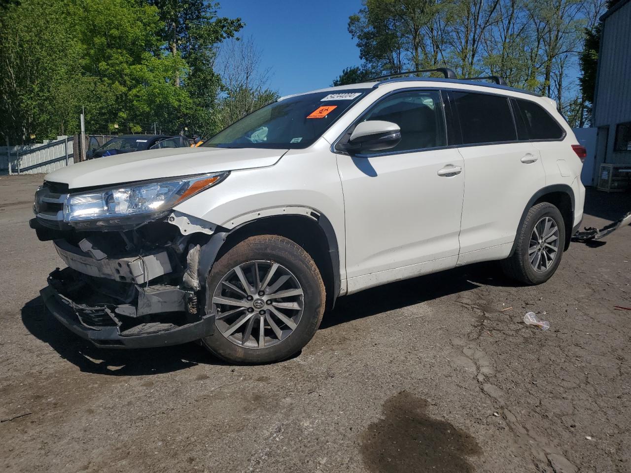 toyota highlander 2017 5tdjzrfh3hs386059