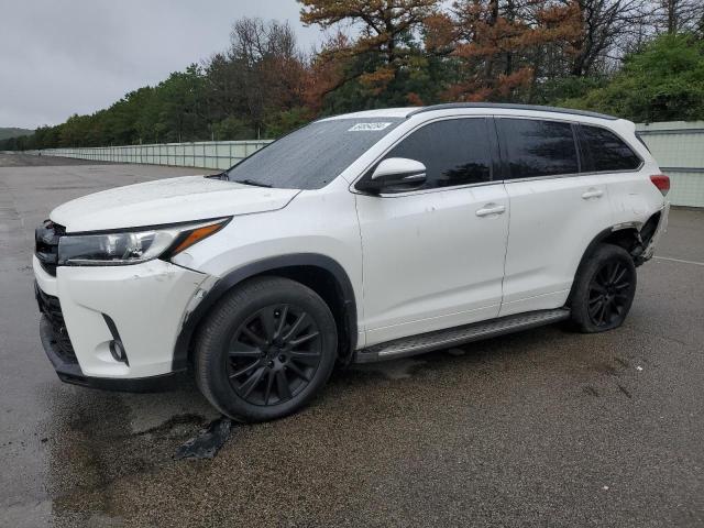 toyota highlander 2018 5tdjzrfh3js491349