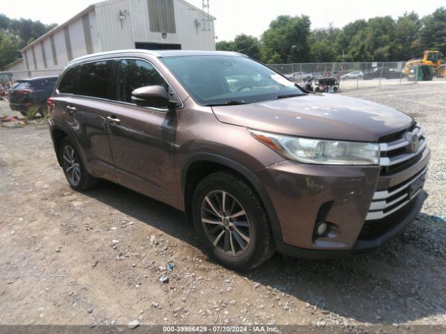 toyota highlander 2018 5tdjzrfh3js803542