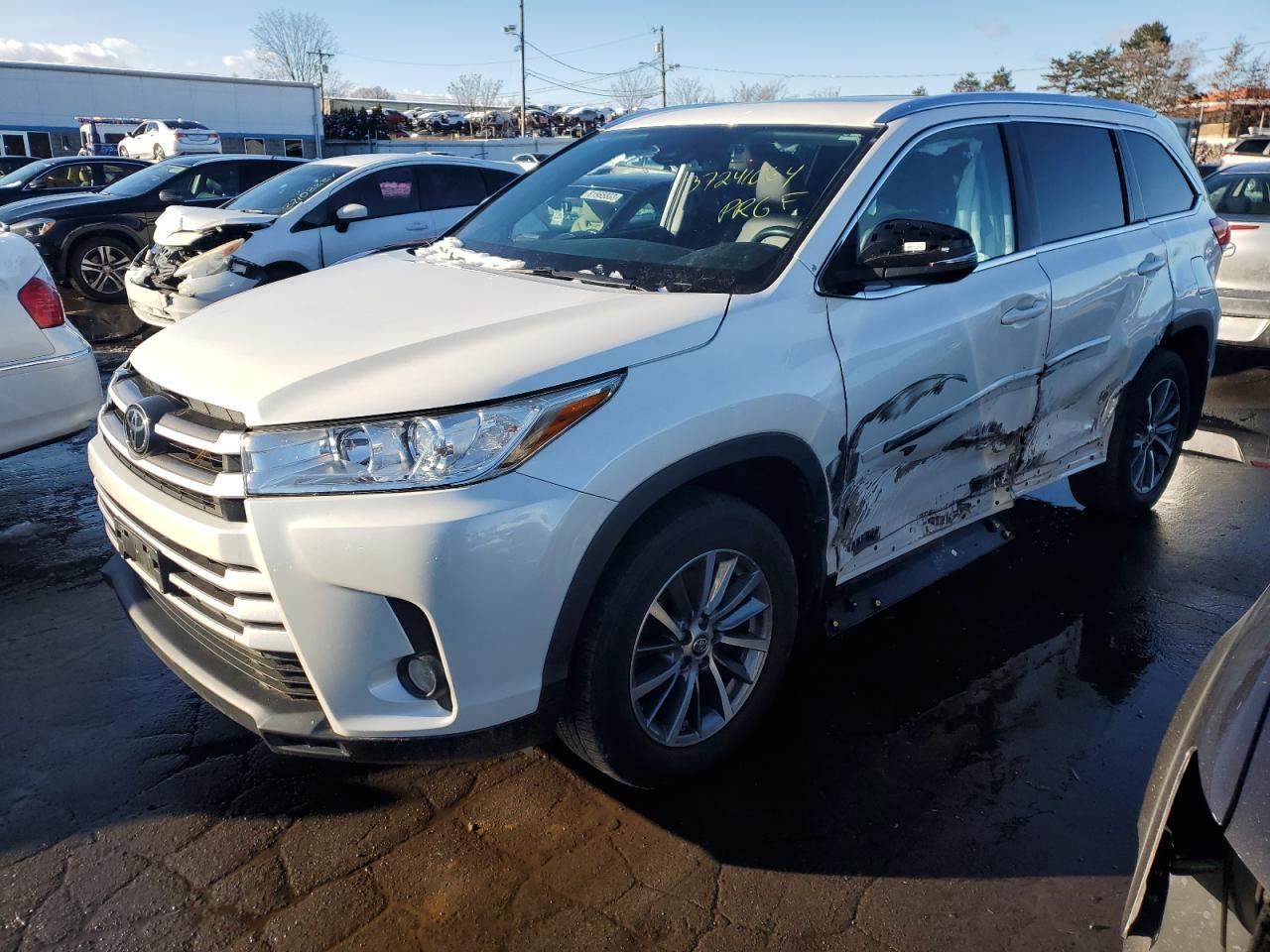 toyota highlander 2019 5tdjzrfh4ks724768