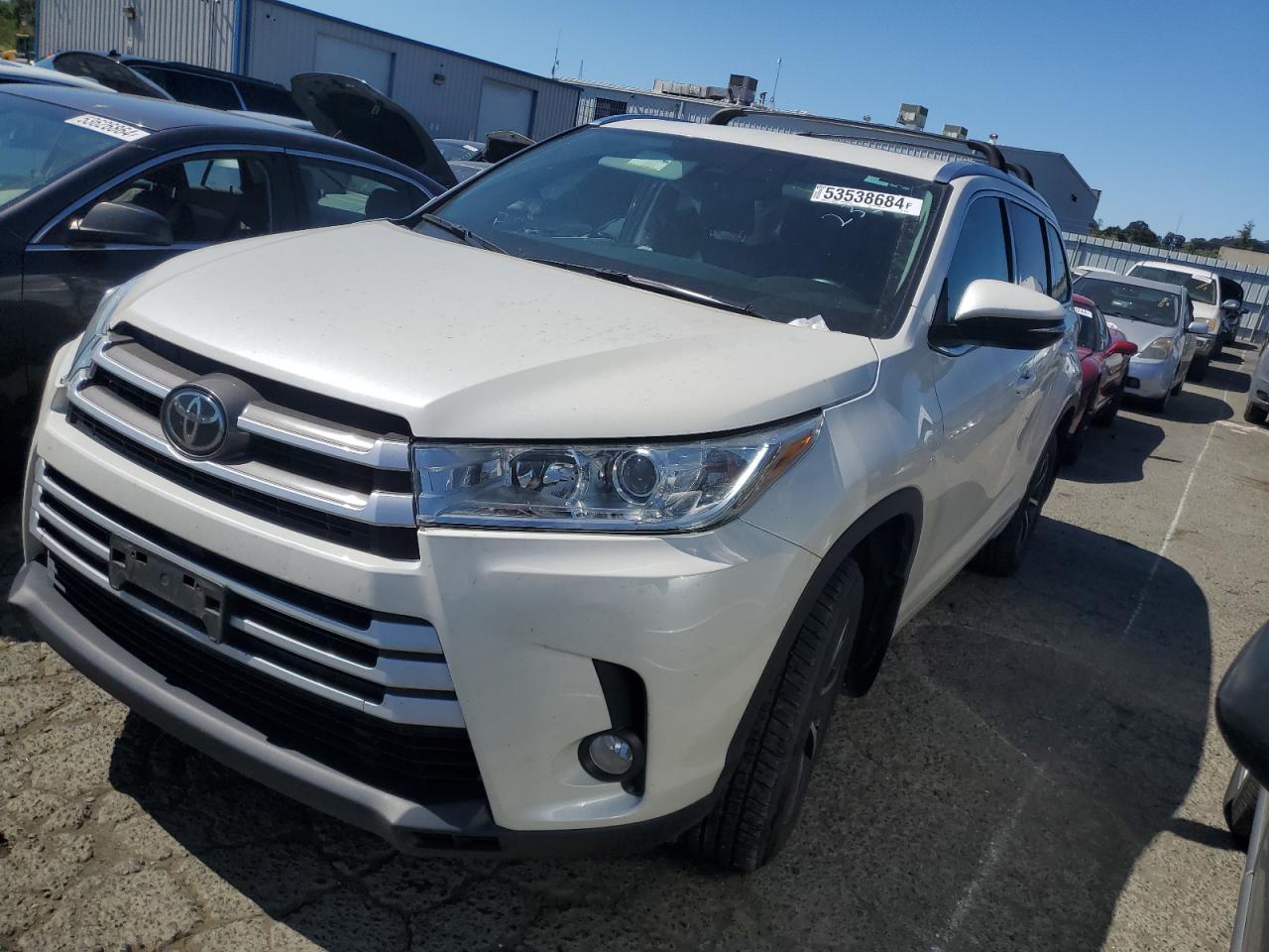 toyota highlander 2018 5tdjzrfh5js532337