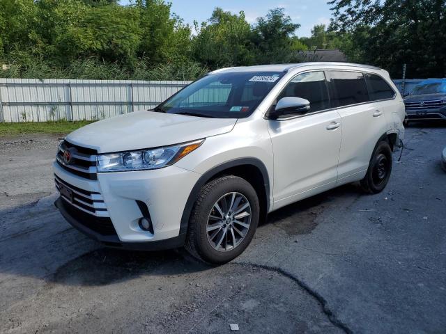 toyota highlander 2017 5tdjzrfh6hs511958