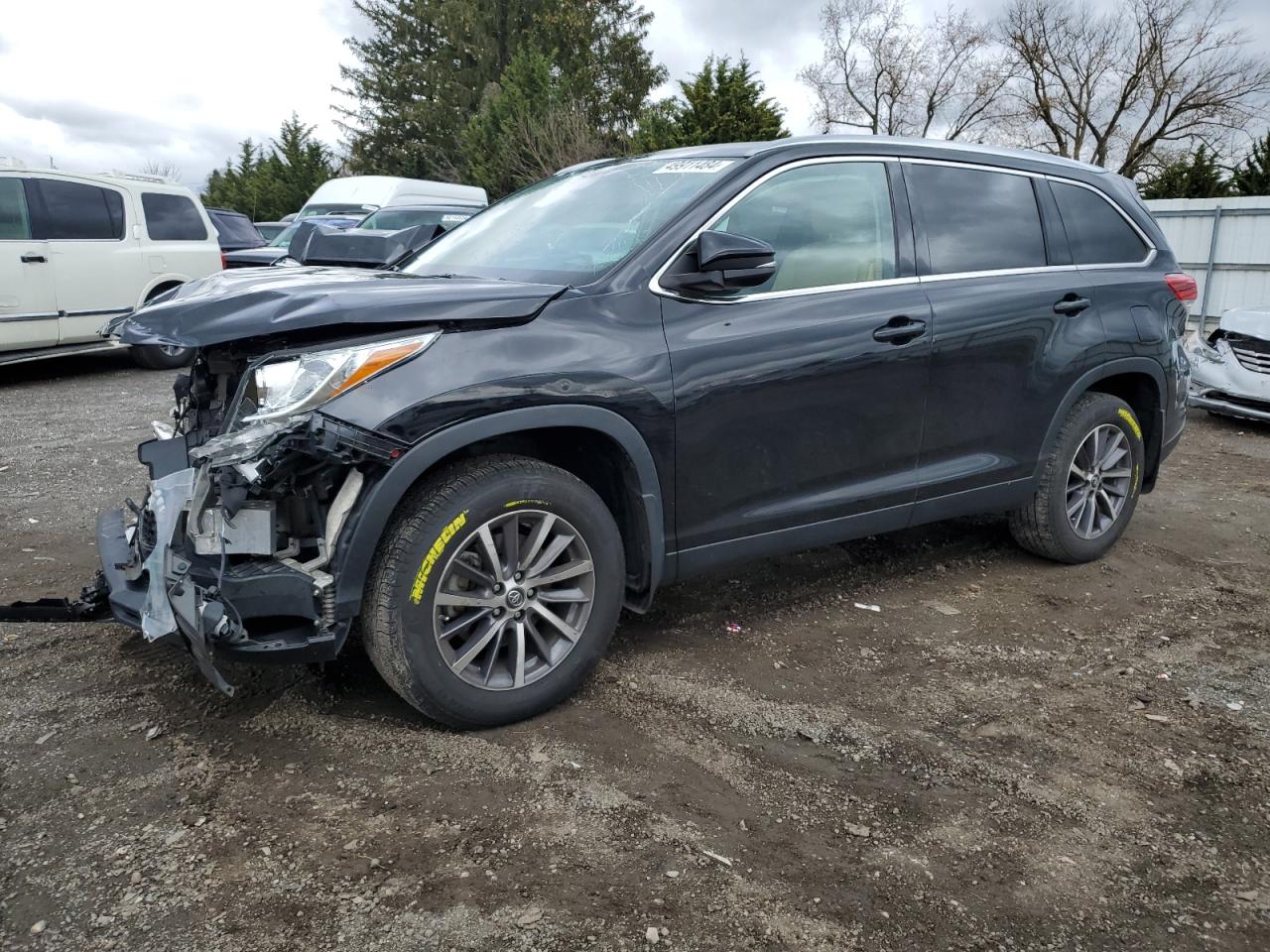 toyota highlander 2019 5tdjzrfh8ks586538