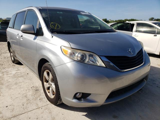 toyota sienna bas 2012 5tdka3dc1cs011831