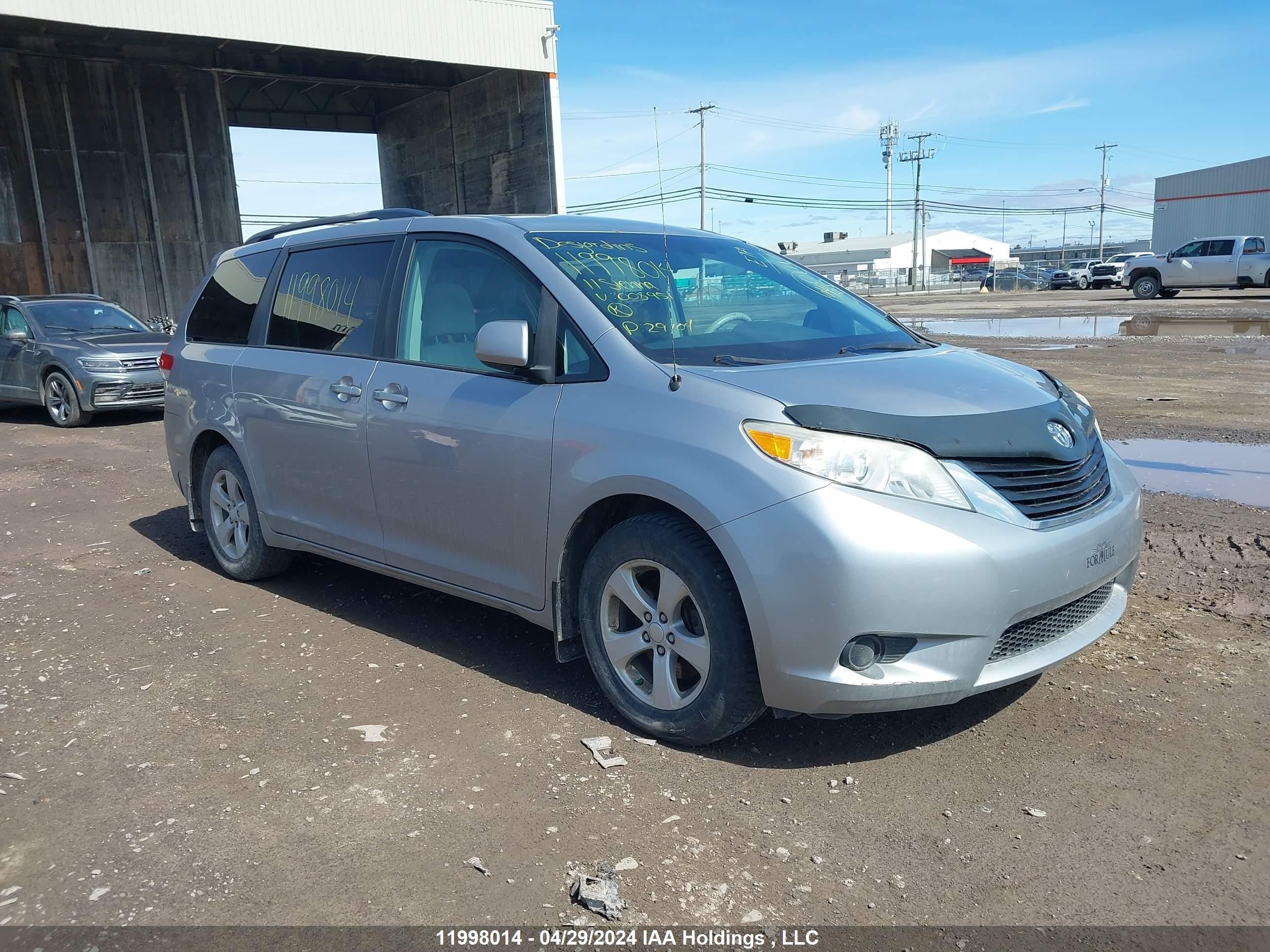 toyota sienna 2011 5tdka3dc9bs008951