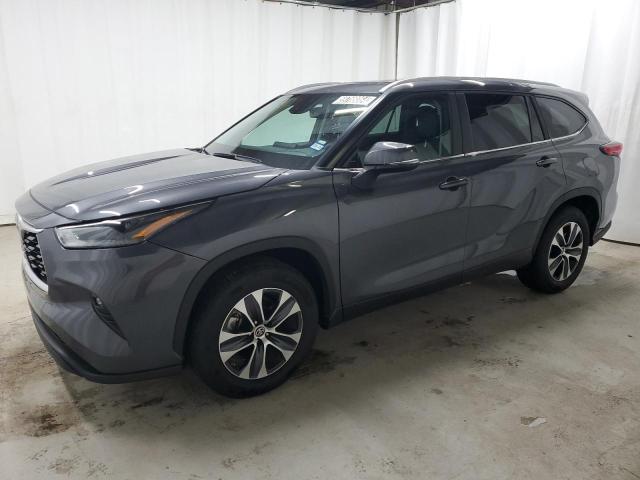 toyota highlander 2023 5tdkdrah1ps028323