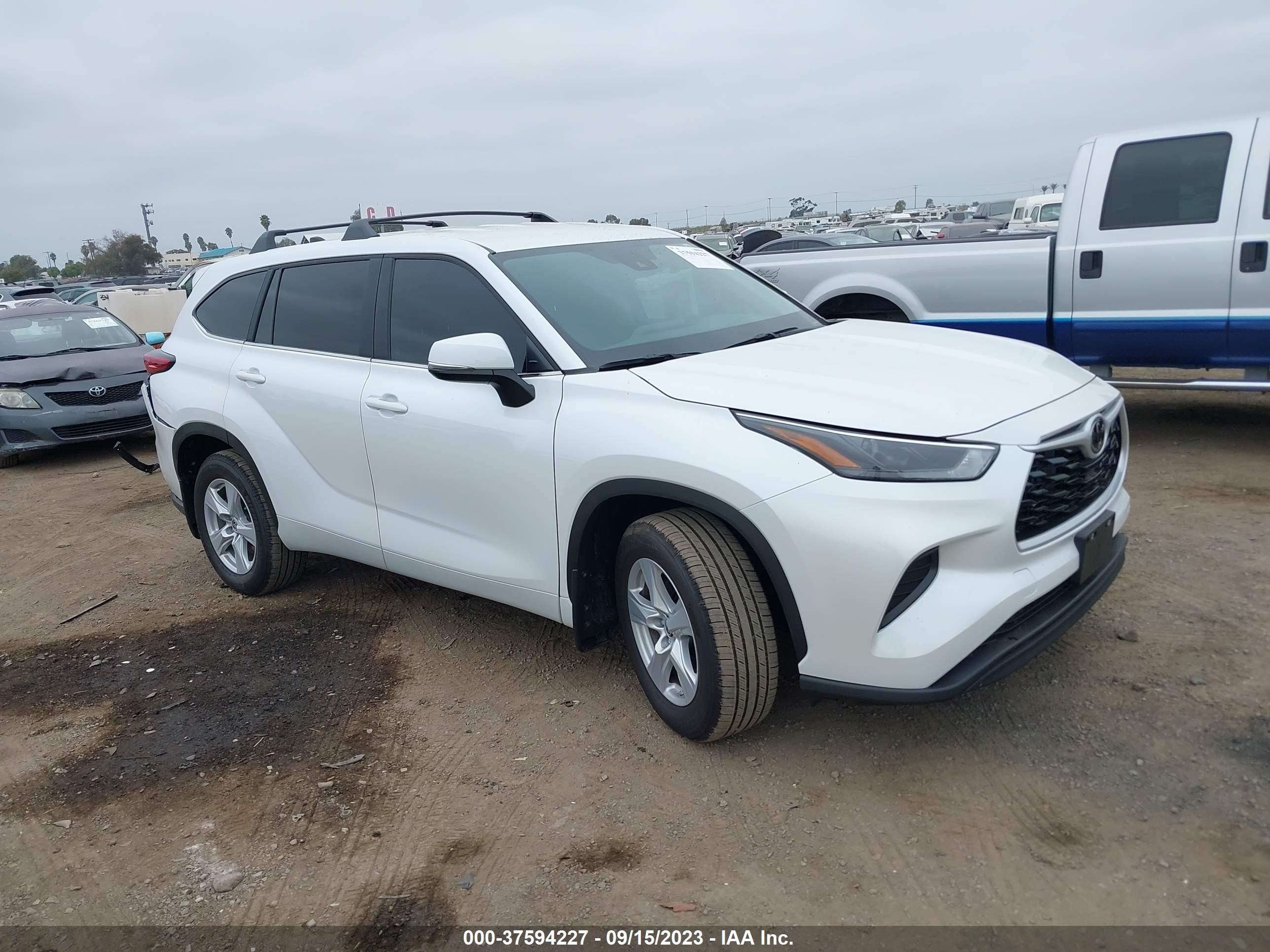 toyota highlander 2023 5tdkdrahxps044052