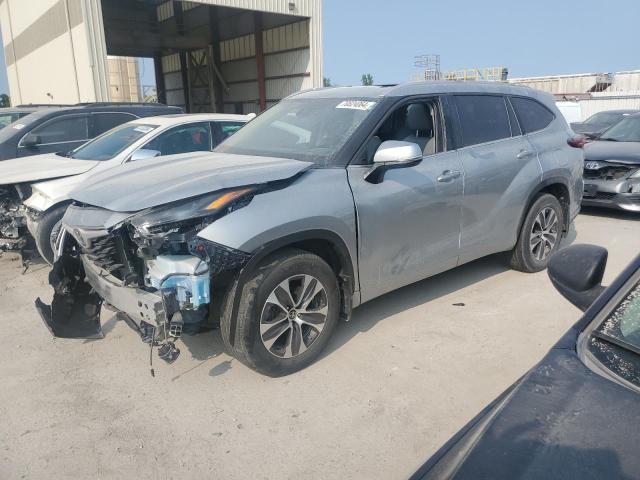 toyota highlander 2023 5tdkdrbh2ps009388